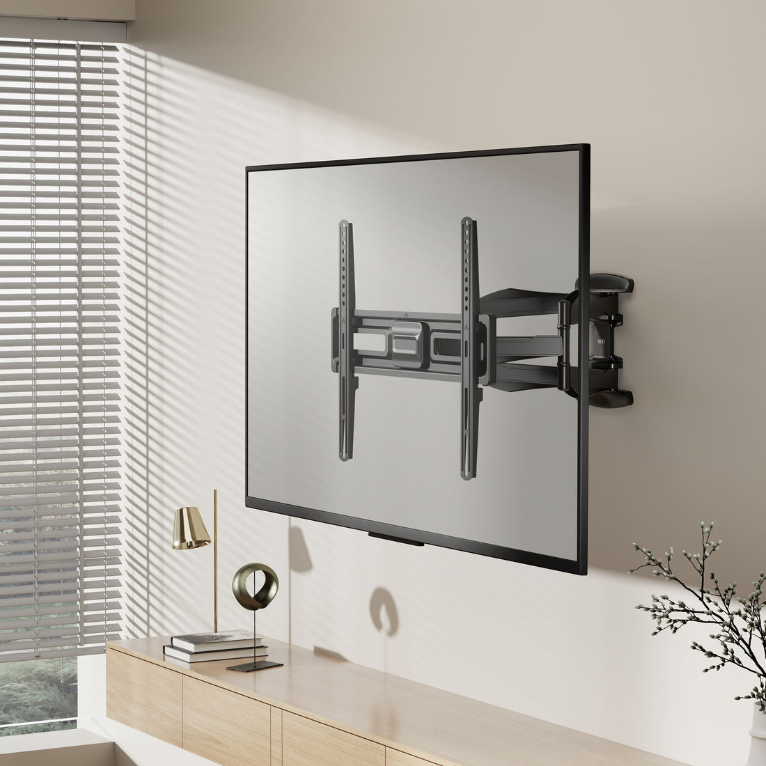 EVO Full-motion TV Wall Mount | TVM-02